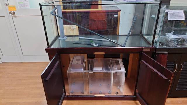 中古水槽強化中 アクア ペット かねだい